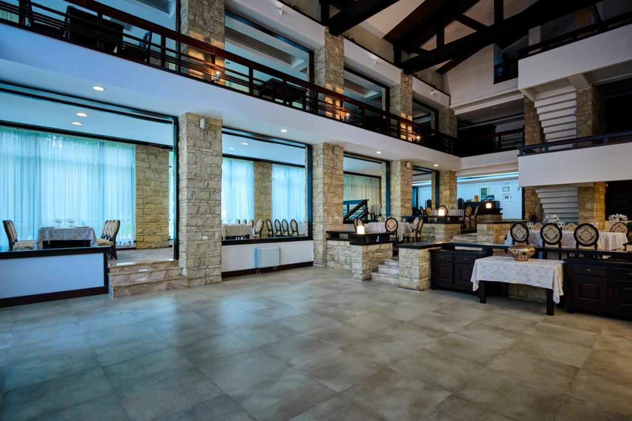Hotel & Restaurant Sofia Sucevita Kültér fotó