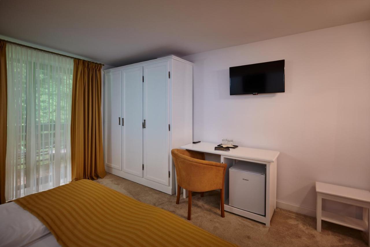 Hotel & Restaurant Sofia Sucevita Kültér fotó