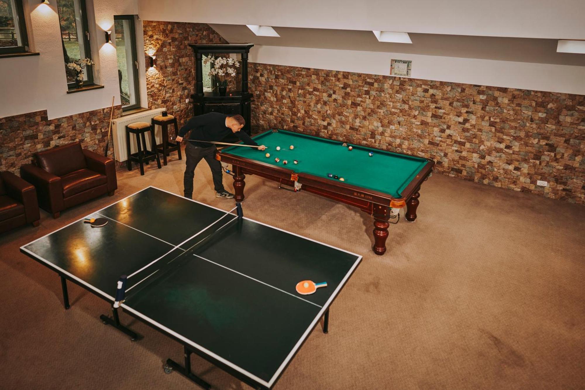Hotel & Restaurant Sofia Sucevita Kültér fotó